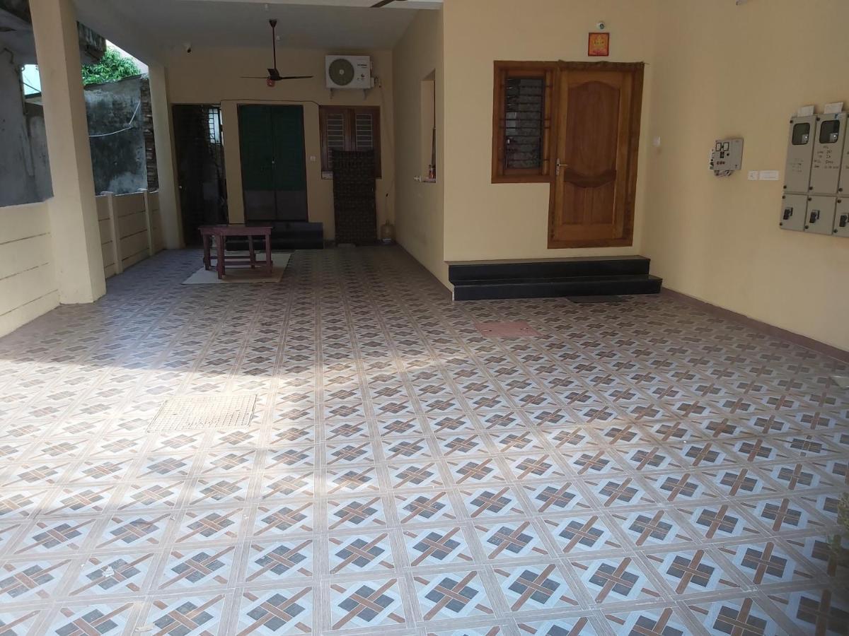 Suloram illam Apartment Chidambaram Bagian luar foto